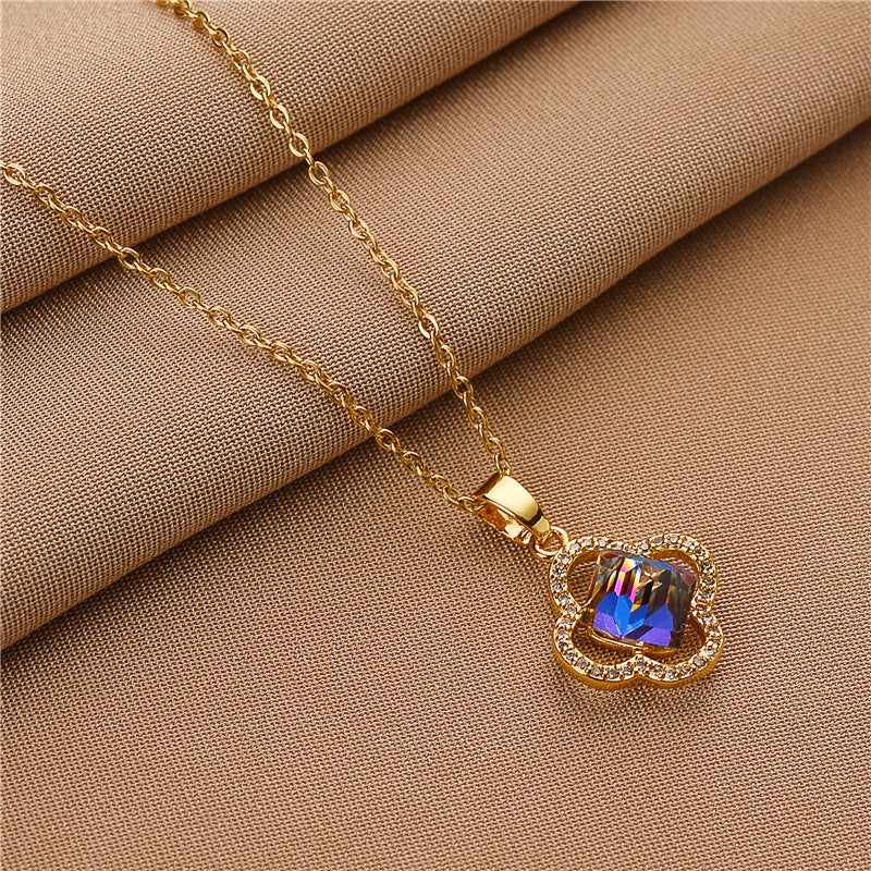 IceBoyDC: Everlasting Love Clover Pendant (Blue Crystal)