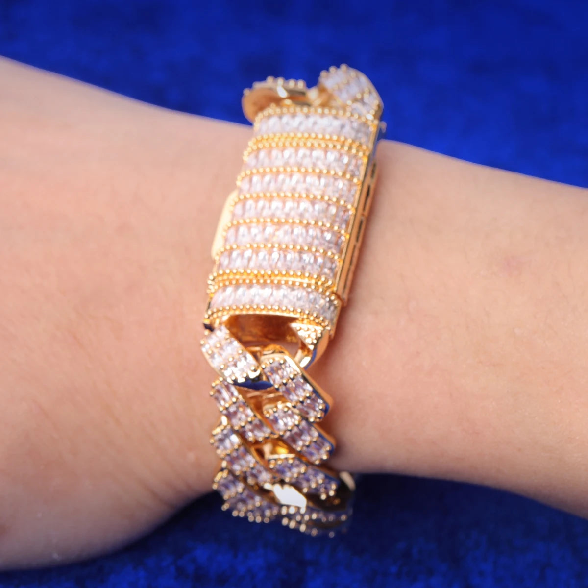 IceBoyDC: ✨ Men's Cuban Link Chain Set (Gold or Silver Plated) Necklace & Bracelet