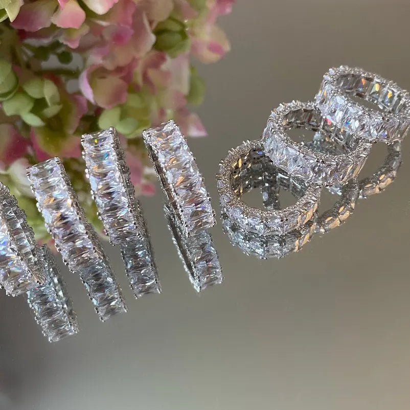 The Clear Emerald Cut Band