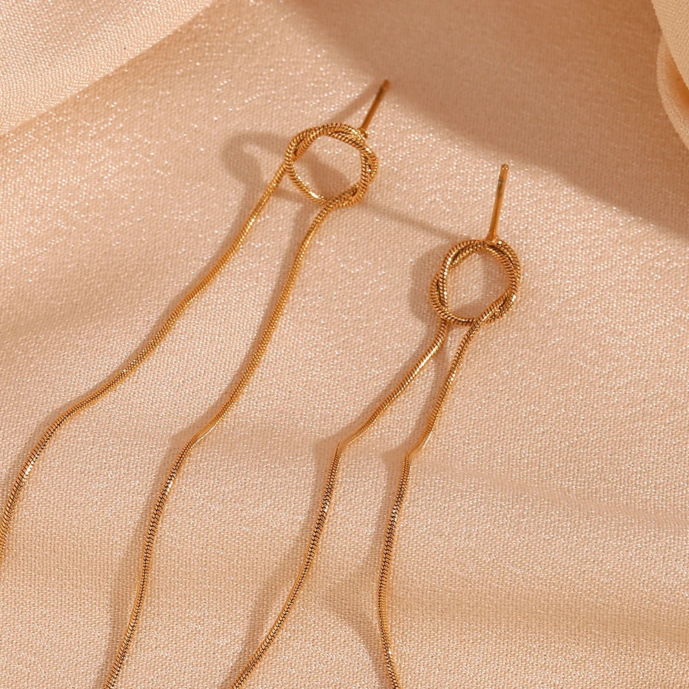 Dangly Circular Wire Snake Chain Tassel Earrings | 18K Gold Plated Women’s