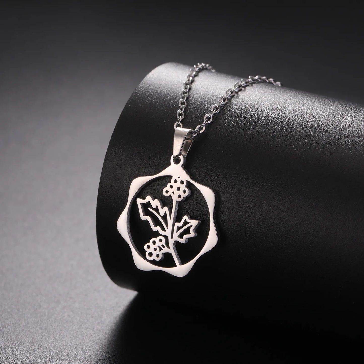 IceBoyDC Birth Flower Dangle Necklace