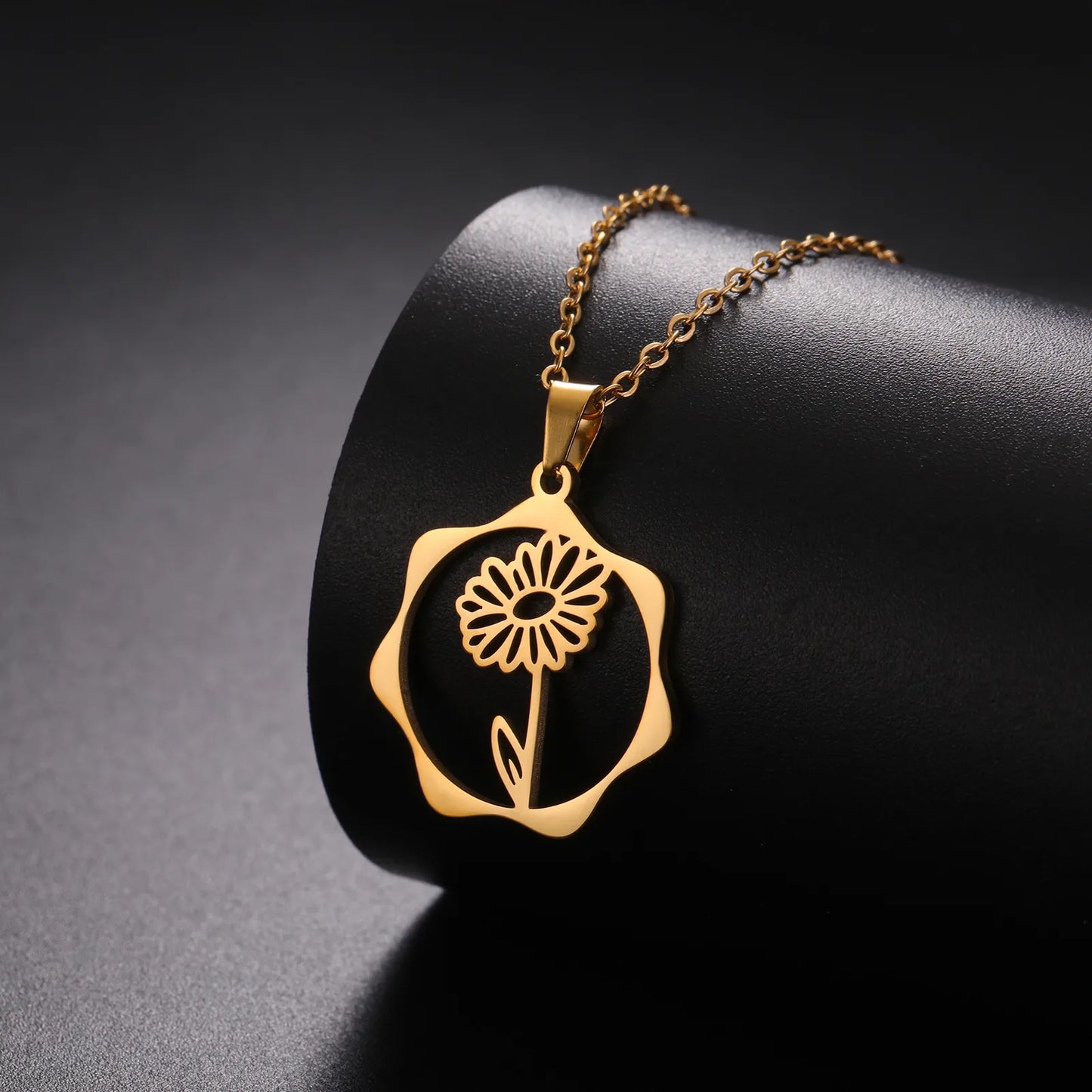 IceBoyDC Birth Flower Dangle Necklace