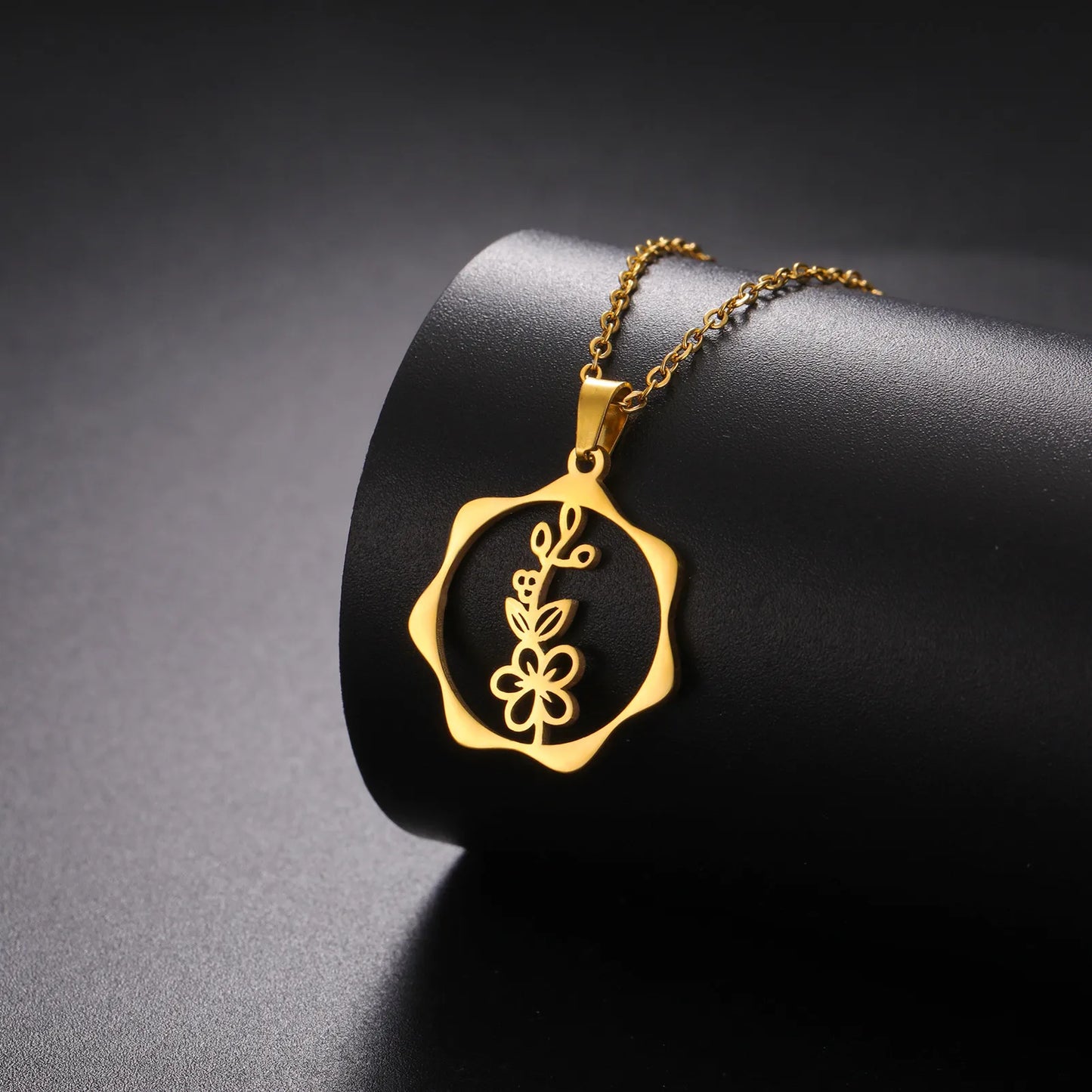 IceBoyDC Birth Flower Dangle Necklace