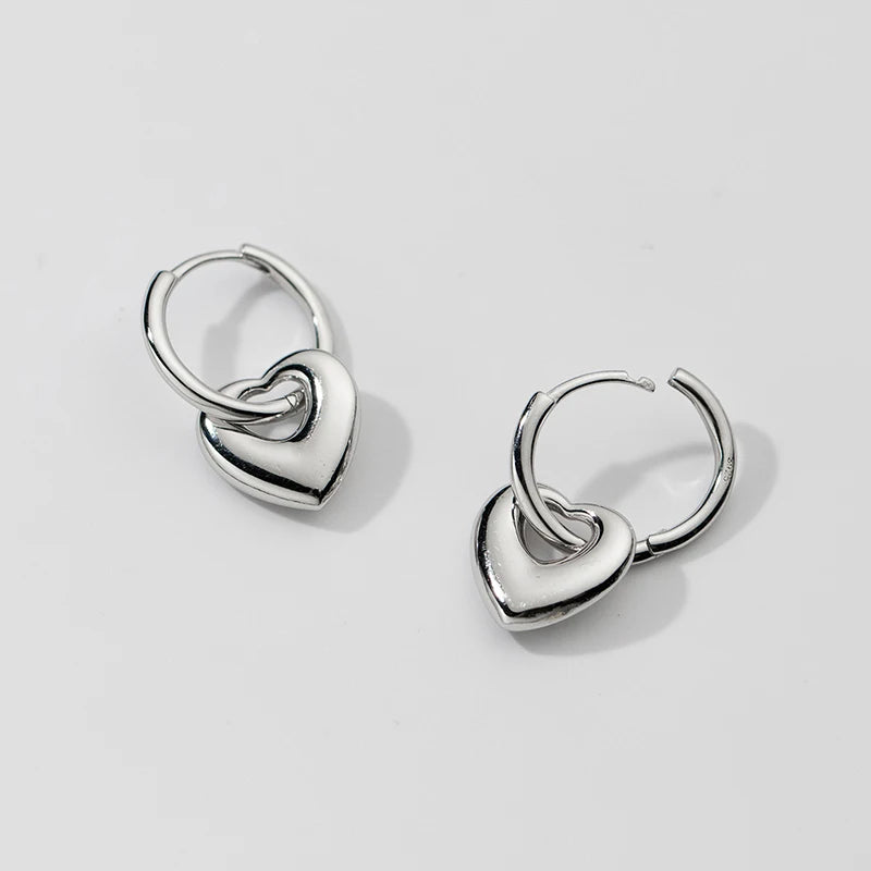 The Simple Dangling Hearts Earrings