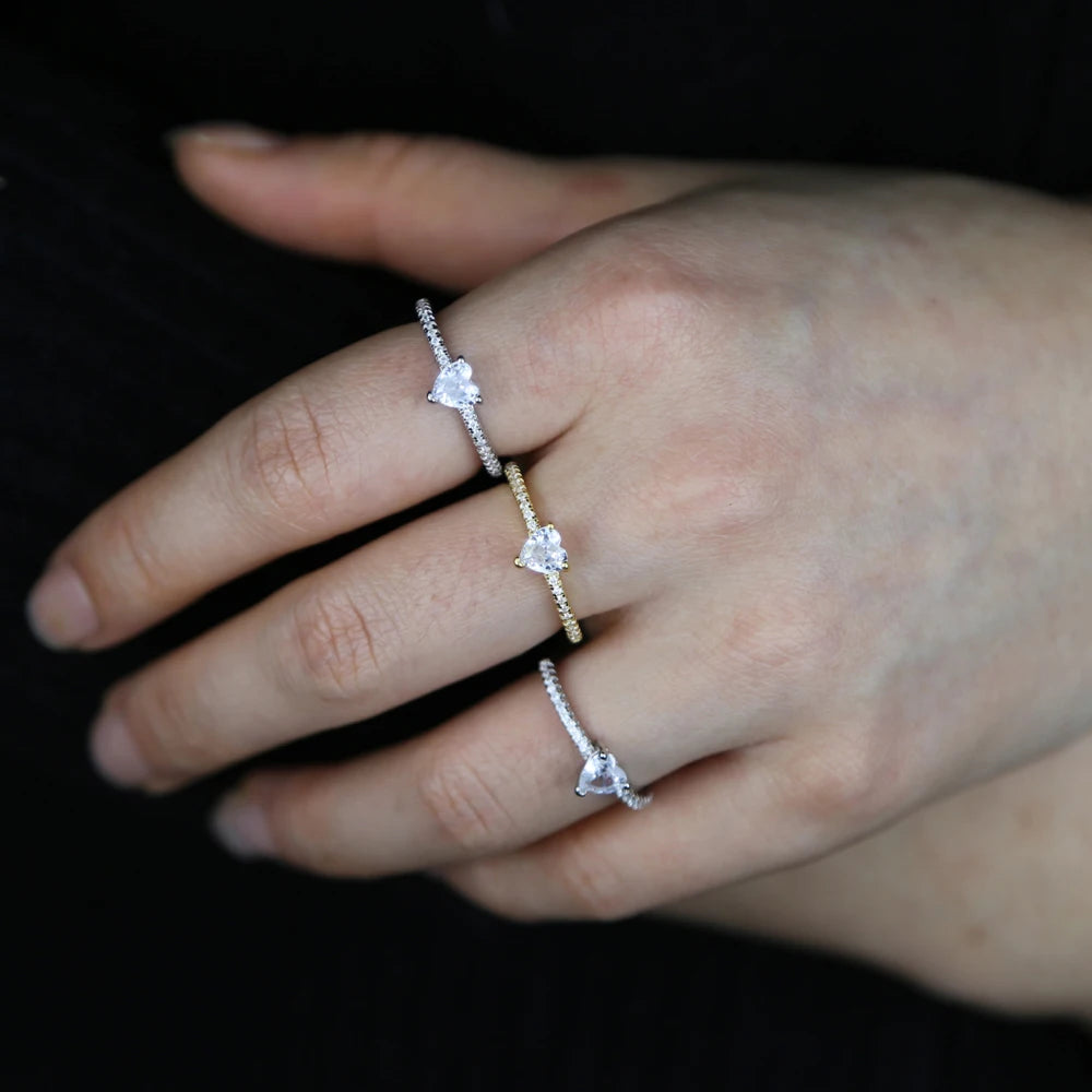 The Dainty Minimalist Heart Zirconia Band