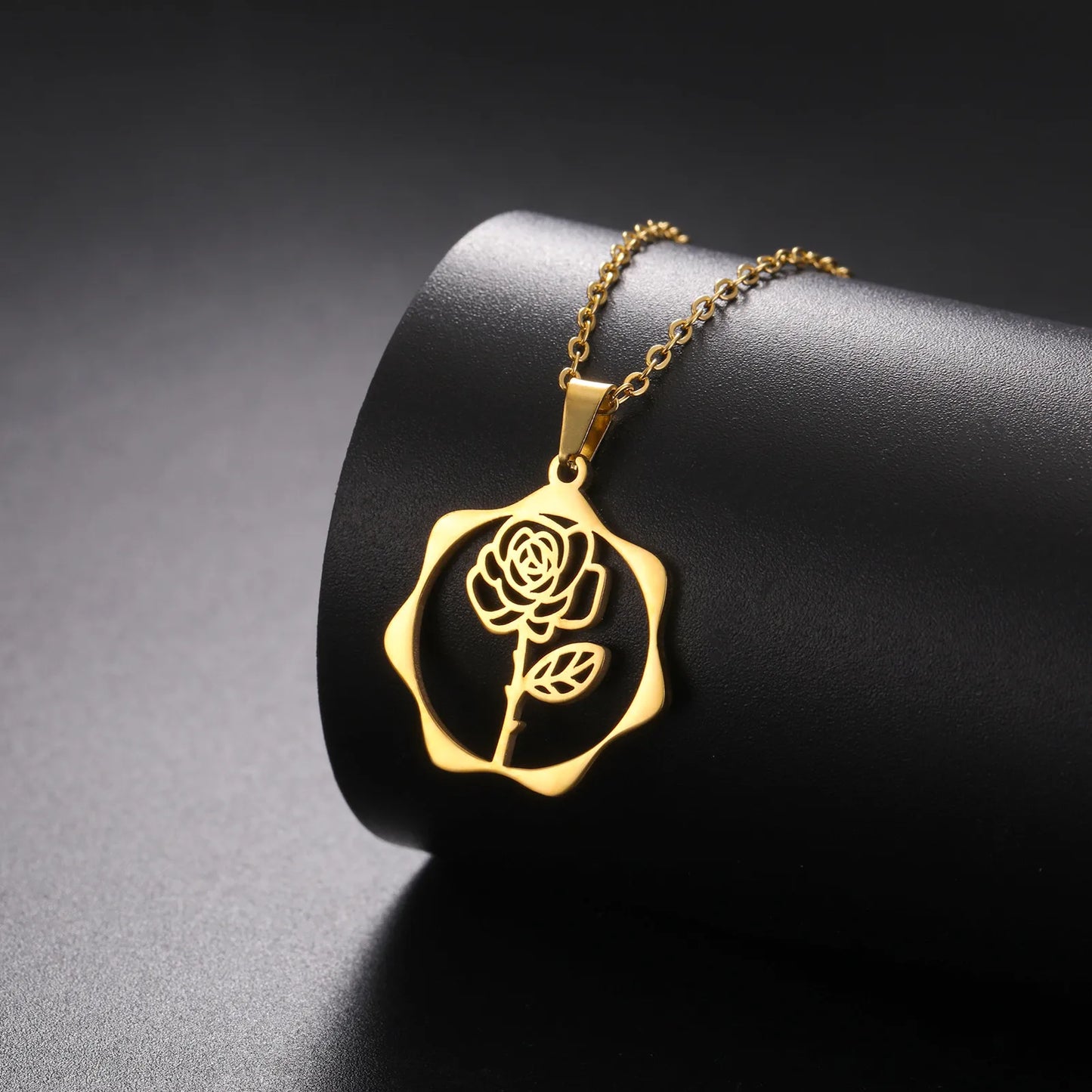 IceBoyDC Birth Flower Dangle Necklace