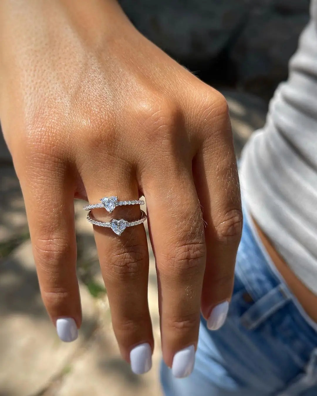 The Dainty Minimalist Heart Zirconia Band