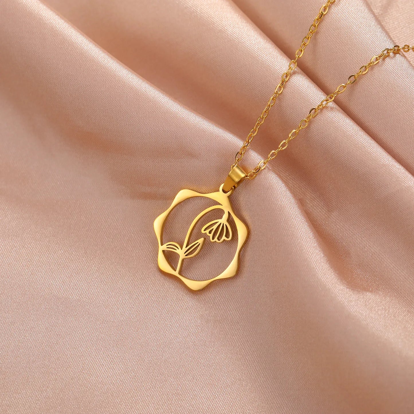 IceBoyDC Birth Flower Dangle Necklace