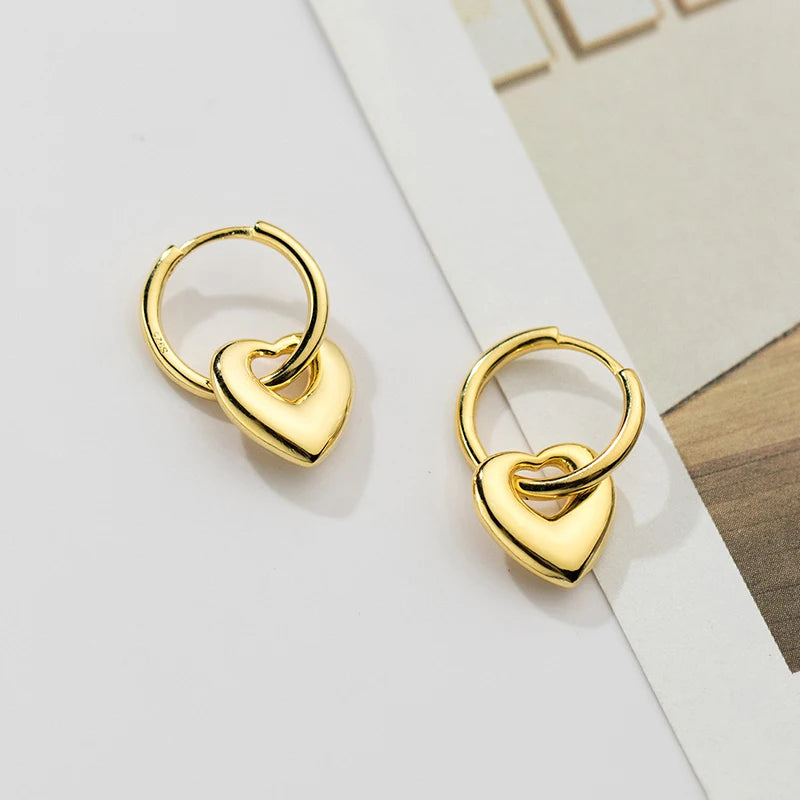 The Simple Dangling Hearts Earrings
