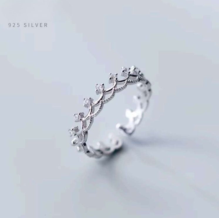 The IceBoyDC Small Crown Minimalist Ring