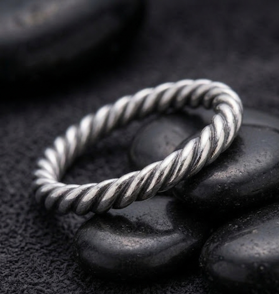 Twisted Cable Cuff Ring