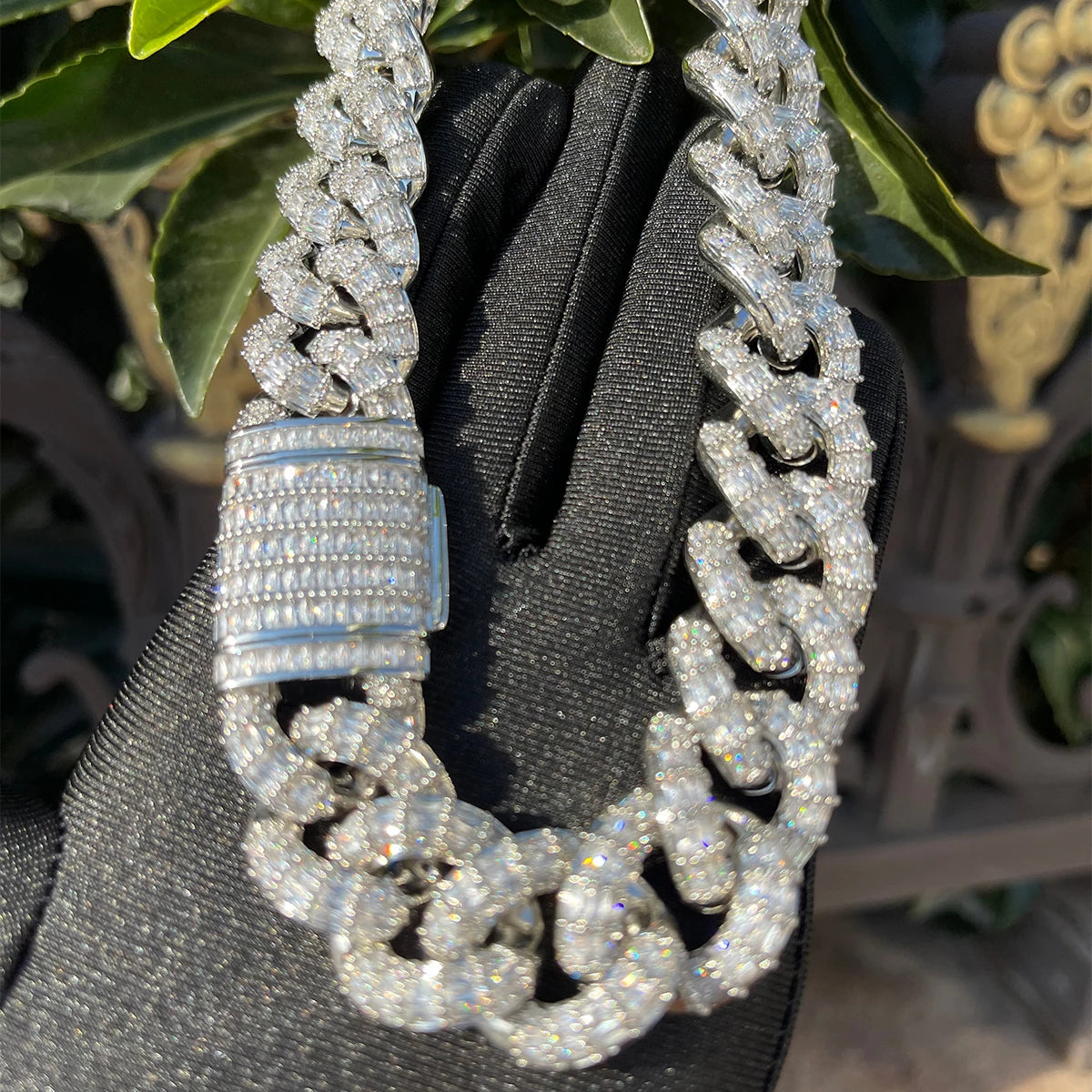 IceBoyDC: ✨ Iced Out Cuban Link Choker (Gold Plated) ✨ Baguette Zirconias