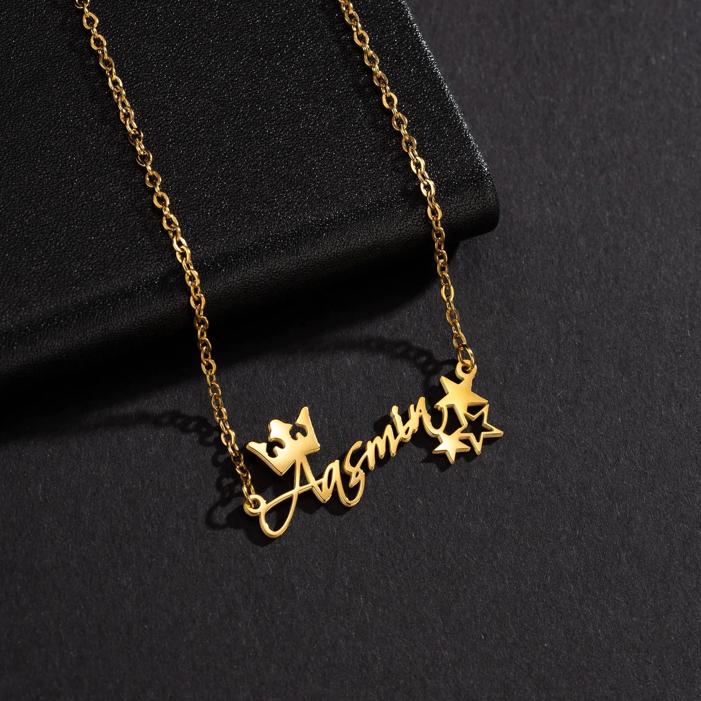 The IceBoyDC Valentine's Day Gift: Personalized Gold Name Necklace (Cursive Script)