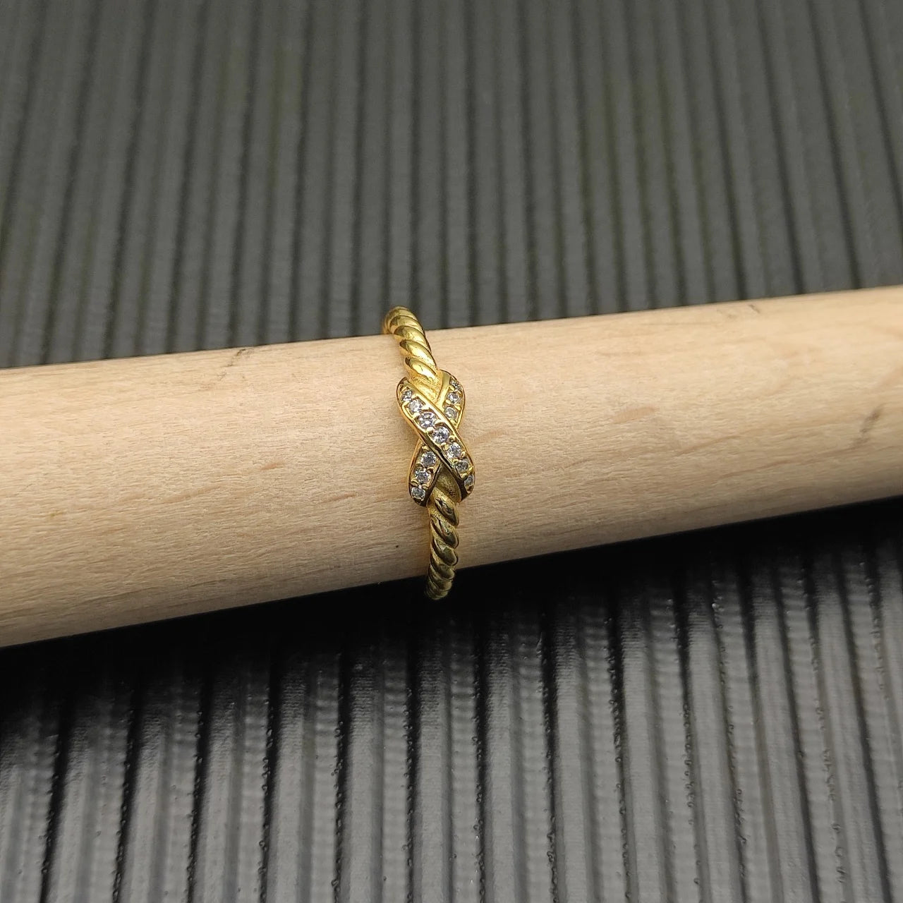 Infinity Rope Pavé Ring